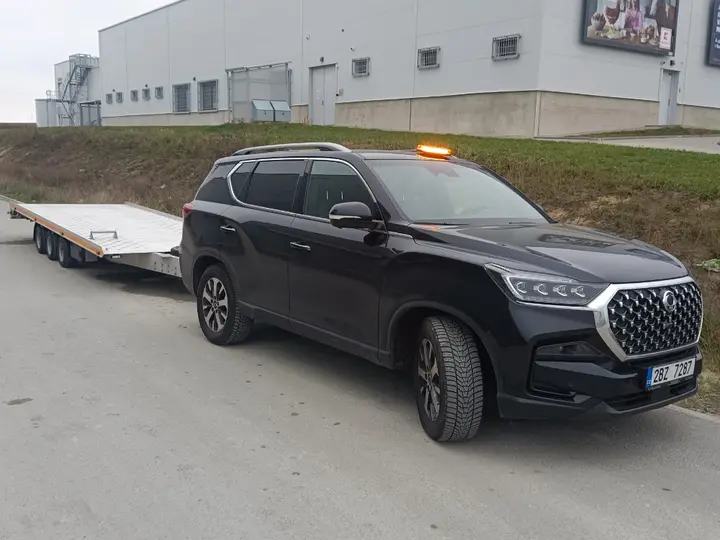 Přeprava osobního SUV